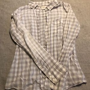 Long sleeve gray and white blouse